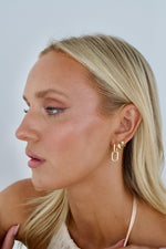 Load image into Gallery viewer, Gold Chain Link Earrings
